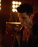 Paradise_City_2021_S01E01_1080p_BTD_003966.jpg