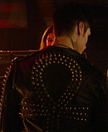 Paradise_City_2021_S01E01_1080p_BTD_004132.jpg