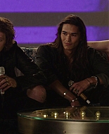 Paradise_City_2021_S01E02_1080p_BTD_004312.jpg