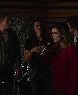 Paradise_City_2021_S01E03_1080p_BTD_004180.jpg