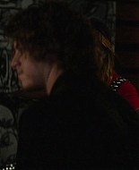 Paradise_City_2021_S01E03_1080p_BTD_005070.jpg