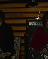 Paradise_City_2021_S01E03_1080p_BTD_005205.jpg