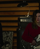 Paradise_City_2021_S01E03_1080p_BTD_005206.jpg