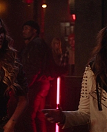 Paradise_City_2021_S01E07_1080p_BTD_003716.jpg