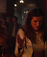 Paradise_City_2021_S01E07_1080p_BTD_003723.jpg