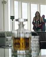 Paradise_City_2021_S01E08_1080p_BTD_000209.jpg