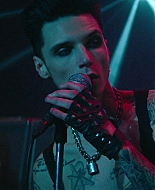 Paradise_City_2021_S01E08_1080p_BTD_002239.jpg