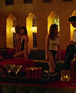 Paradise_City_2021_S01E08_1080p_BTD_002812.jpg