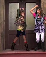ShakeItUp_ThemeSong_BTD_028.jpg
