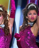 ShakeItUp_ThemeSong_BTD_048.jpg