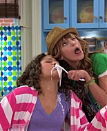 ShakeItUp_ThemeSong_BTD_097.jpg