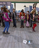 Shake_It_Up_S01E01_1080p_BTD_000074.jpg