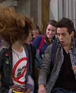 Shake_It_Up_S01E01_1080p_BTD_000139.jpg