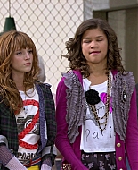 Shake_It_Up_S01E01_1080p_BTD_000266.jpg