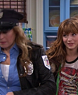 Shake_It_Up_S01E01_1080p_BTD_000506.jpg