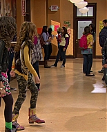 Shake_It_Up_S01E01_1080p_BTD_000793.jpg