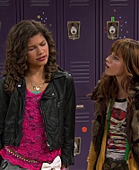 Shake_It_Up_S01E01_1080p_BTD_000813.jpg