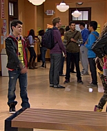 Shake_It_Up_S01E01_1080p_BTD_000860.jpg
