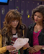 Shake_It_Up_S01E01_1080p_BTD_000869.jpg