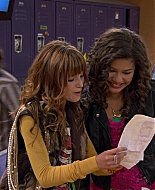 Shake_It_Up_S01E01_1080p_BTD_000880.jpg