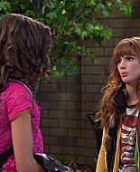 Shake_It_Up_S01E01_1080p_BTD_001130.jpg
