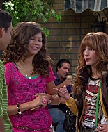 Shake_It_Up_S01E01_1080p_BTD_001292.jpg