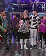 Shake_It_Up_S01E01_1080p_BTD_001622.jpg