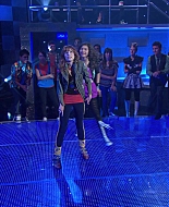 Shake_It_Up_S01E01_1080p_BTD_002001.jpg