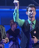 Shake_It_Up_S01E01_1080p_BTD_002064.jpg