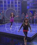 Shake_It_Up_S01E01_1080p_BTD_002101.jpg