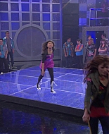 Shake_It_Up_S01E01_1080p_BTD_002102.jpg