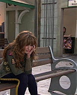Shake_It_Up_S01E01_1080p_BTD_002141.jpg