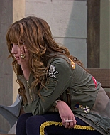 Shake_It_Up_S01E01_1080p_BTD_002173.jpg