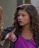 Shake_It_Up_S01E01_1080p_BTD_002281.jpg