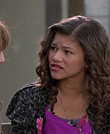 Shake_It_Up_S01E01_1080p_BTD_002292.jpg