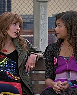 Shake_It_Up_S01E01_1080p_BTD_002343.jpg