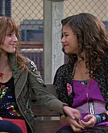 Shake_It_Up_S01E01_1080p_BTD_002347.jpg