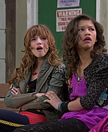 Shake_It_Up_S01E01_1080p_BTD_002388.jpg