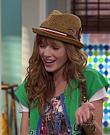 Shake_It_Up_S01E01_1080p_BTD_002437.jpg