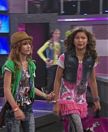Filename=Shake_It_Up_S01E01_1080p_BTD_002894.jpg
Filesize=238KiB
Dimensions=1920x1080
Date added=Apr 10, 2026 Shake_It_Up_S01E01_1080p_BTD_002894.jpg