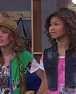 Shake_It_Up_S01E01_1080p_BTD_002914.jpg