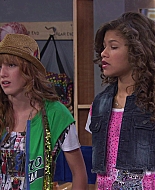 Shake_It_Up_S01E01_1080p_BTD_002921.jpg