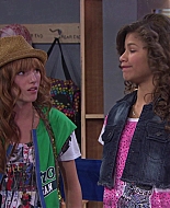 Filename=Shake_It_Up_S01E01_1080p_BTD_002923.jpg
Filesize=261KiB
Dimensions=1920x1080
Date added=Apr 10, 2026 Shake_It_Up_S01E01_1080p_BTD_002923.jpg