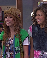 Shake_It_Up_S01E01_1080p_BTD_002960.jpg