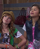 Shake_It_Up_S01E01_1080p_BTD_002981.jpg