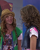 Shake_It_Up_S01E01_1080p_BTD_003041.jpg