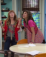 Filename=Shake_It_Up_S01E01_1080p_BTD_003173.jpg
Filesize=314KiB
Dimensions=1920x1080
Date added=Apr 10, 2026 Shake_It_Up_S01E01_1080p_BTD_003173.jpg