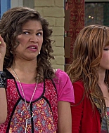 Shake_It_Up_S01E01_1080p_BTD_003202.jpg
