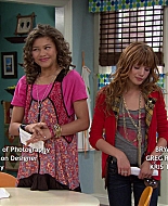 Shake_It_Up_S01E01_1080p_BTD_003213.jpg