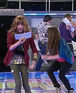 Shake_It_Up_S01E02_1080p_BTD_000092.jpg